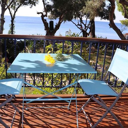 Mathesi Apartment Balcony Elia Nikitis Luaran gambar