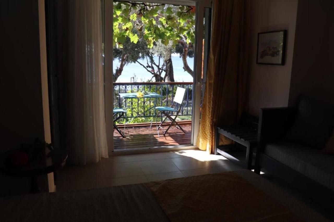 Mathesi Apartment Balcony Elia Nikitis Luaran gambar